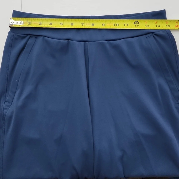 32 Degrees Cool Men's Indigo Blue Athletic Stretch Shorts Zipper Pockets Small - Picture 11 of 13